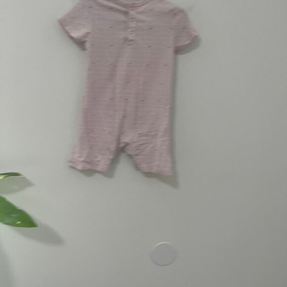 Splendid Baby Girls Purple Polka Dot & Heart Print Onesie Size 6-12 Months - Picture 4 of 5